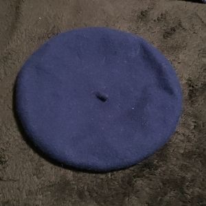 Navy wool French beret